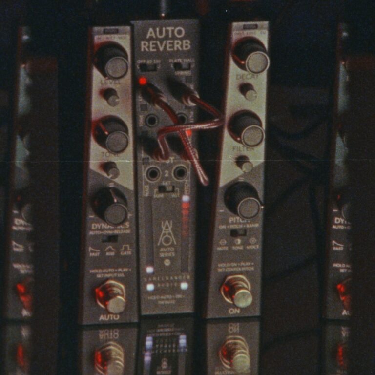AUTO REVERB