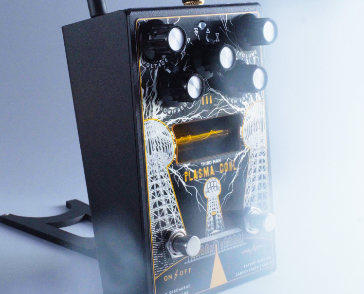 PLASMA Pedal - High voltage distortion effect pedal | Gamechanger